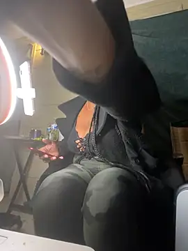 AlexaTheSlut online show from March 19, 2025, 8:12 am