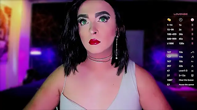 any sophia online show from November 20, 2025, 4:51 pm