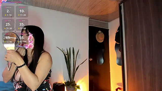 Snapshot of Ariella_tits chatting on July 22, 2026, 9:39 pm Ariella tits online show from July 22, 2026, 9:39 pm