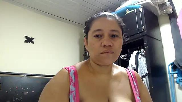 adrixxx38 online show from April 29, 2026, 5:30 pm