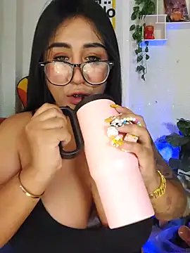 XXX harna online show from October 6, 2025, 5:52 am