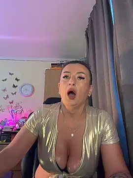Hotangel75 online show from June 26, 2026, 5:35 am