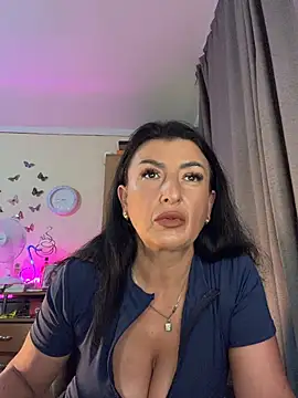 Hotangel75 online show from July 3, 2026, 5:25 am