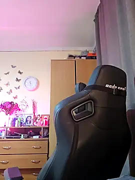 Hotangel75 online show from October 7, 2025, 7:53 am