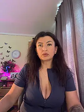 Hotangel75 online show from May 31, 2026, 2:45 pm