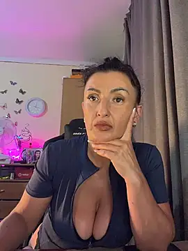 Hotangel75 online show from July 23, 2026, 2:09 am