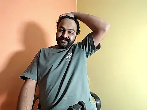 Snapshot of tejvirdhanoa chatting on December 20, 2025, 3:37 pm tejvirdhanoa online show from December 20, 2025, 3:37 pm