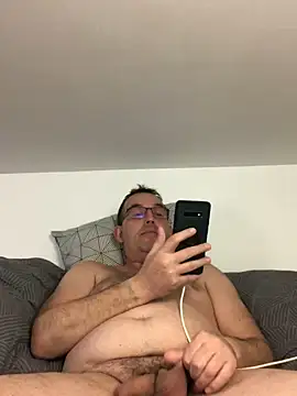 Lentbulant online show from March 6, 2025, 4:38 pm