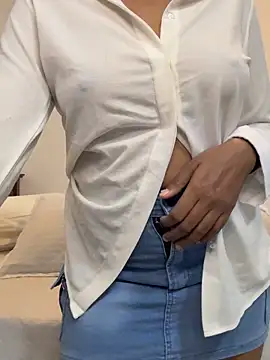 angelwavy online show from November 29, 2025, 9:31 am