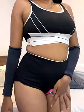 angelwavy online show from October 20, 2025, 12:34 am