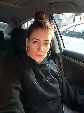 HollyTattoo online show from October 2, 2025, 12:08 pm