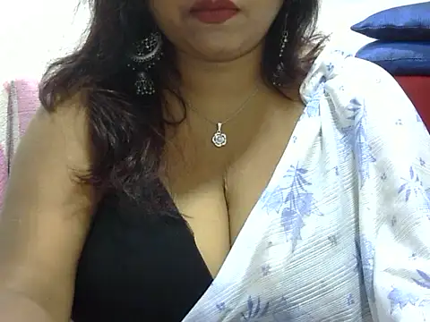 ROSEE MERRYYYY online show from September 25, 2025, 7:20 pm