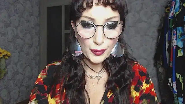 Aziza1 online show from October 28, 2025, 2:38 pm