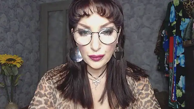 Aziza1 online show from July 15, 2026, 2:35 pm