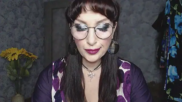 Aziza1 online show from July 5, 2026, 2:13 pm