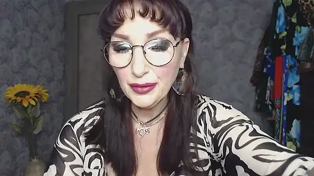 Aziza1 online show from July 16, 2026, 2:25 pm