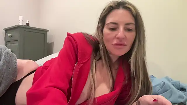 Snapshot of AmandaStarryNight chatting on December 25, 2024, 5:37 am AmandaStarryNight online show from December 25, 2024, 5:37 am