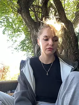 Night dreams online show from October 4, 2025, 8:05 am