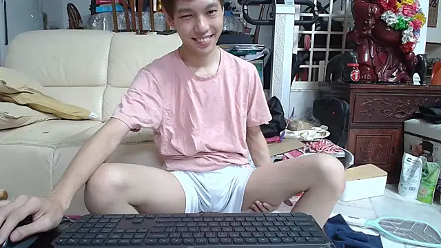 andrewooi online show from March 3, 2025, 6:13 pm