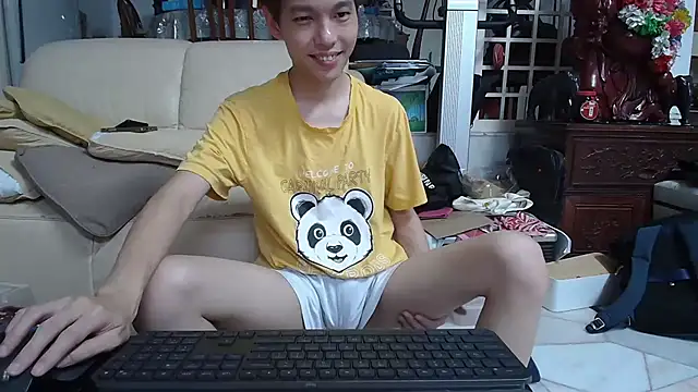 andrewooi online show from March 2, 2025, 2:36 pm