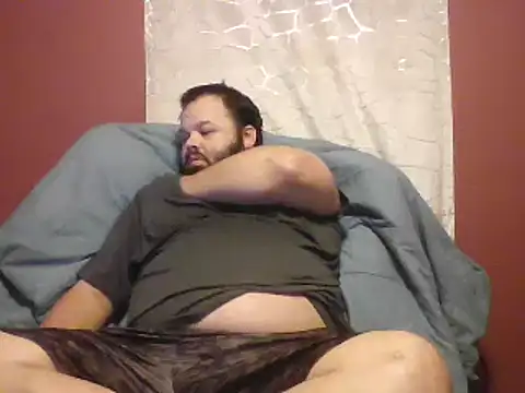 Strongbutgentle36 online show from October 13, 2025, 9:00 am