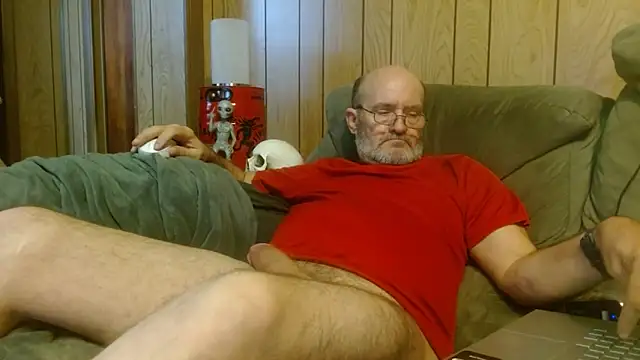 snickers1 online show from October 2, 2025, 3:04 pm