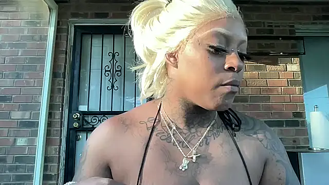 Creamesensation online show from September 29, 2025, 10:48 pm