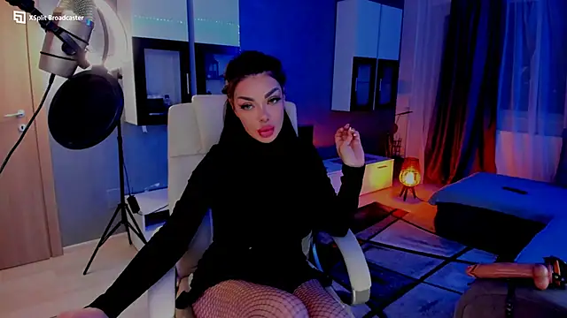 Miss kay1111 online show from December 4, 2024, 7:39 pm