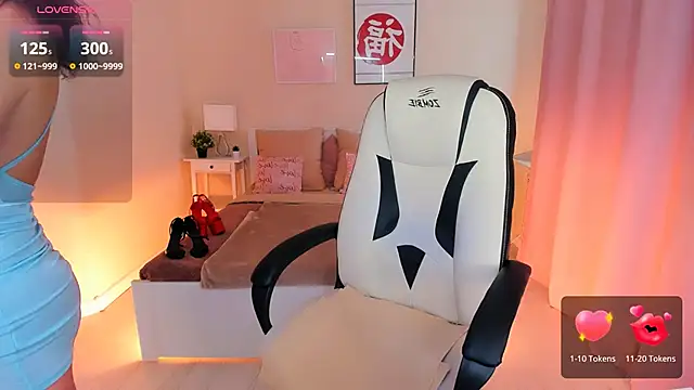 HelenaRegal online show from October 5, 2025, 10:50 am