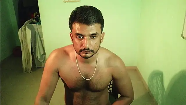 daringcutie online show from December 3, 2025, 5:23 pm