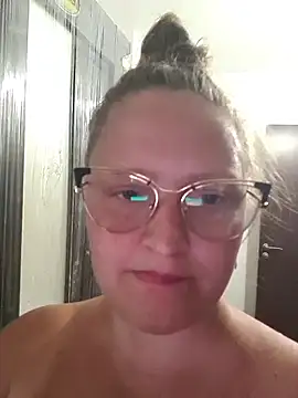 Snapshot of IamYourNarcotic chatting on June 13, 2026, 10:46 am IamYourNarcotic online show from June 13, 2026, 10:46 am
