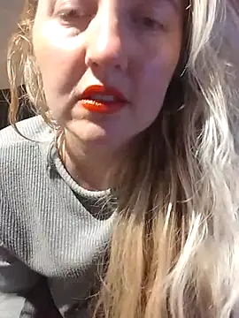 Mllesha74000 online show from March 22, 2025, 6:25 pm