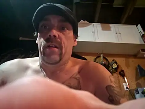 canadacockinme online show from November 5, 2025, 9:23 am