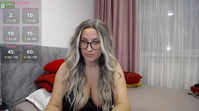 Aphrodite S32 online show from November 17, 2025, 8:18 am