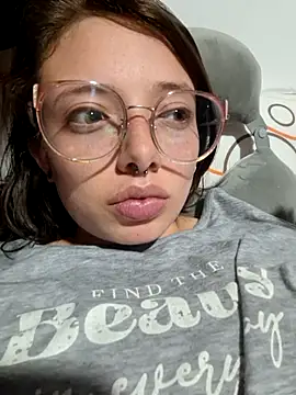 linda-schmidt online show from July 22, 2026, 2:57 am