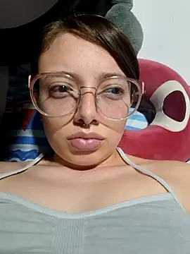 linda-schmidt online show from July 5, 2026, 4:19 am