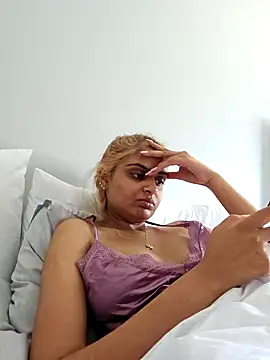 DirtySnowball69 online show from September 28, 2025, 11:06 am