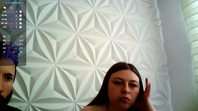 jerryandjessica online show from October 15, 2025, 1:08 pm