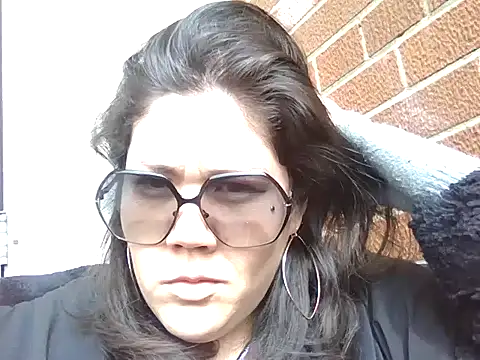 missemi online show from February 19, 2025, 5:38 pm