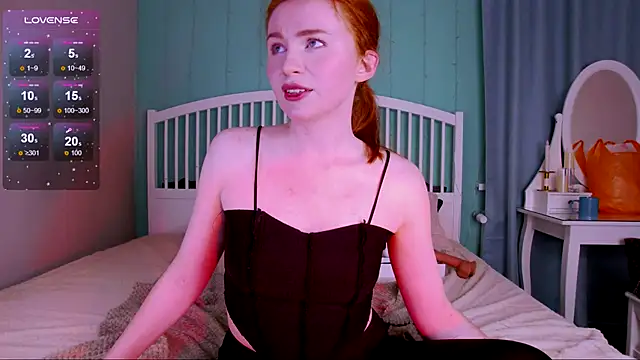 GingerArin online show from November 3, 2025, 1:15 pm