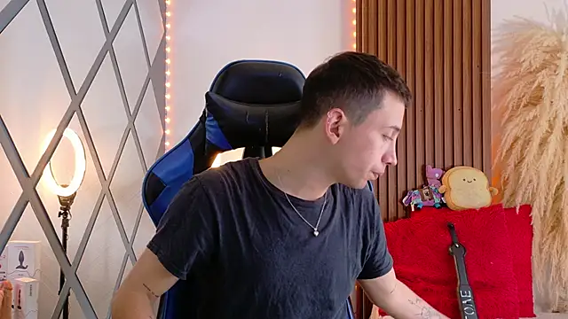 Chris Bennett online show from September 13, 2025, 1:00 pm