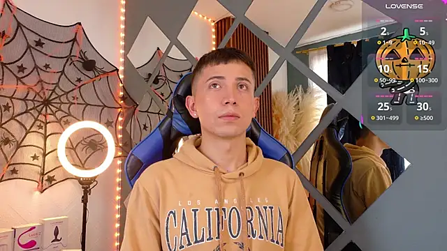 Chris Bennett online show from October 11, 2025, 12:39 pm