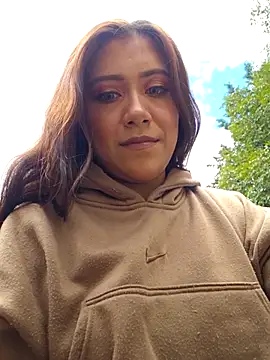 DORYY online show from October 5, 2025, 4:09 pm