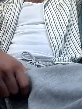 bestofsex99 online show from September 12, 2025, 5:13 pm