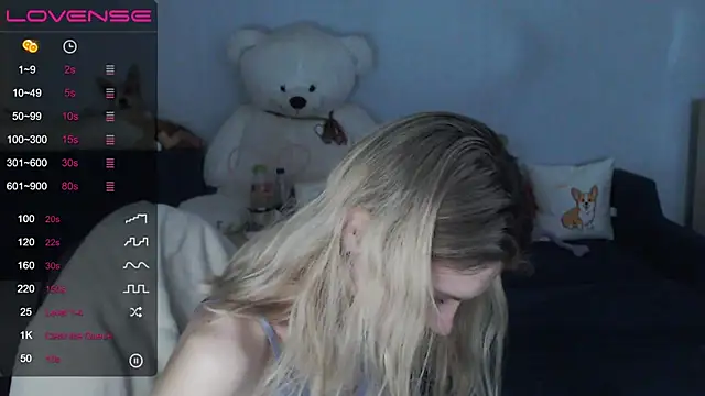 night is dark online show from February 28, 2025, 12:21 am