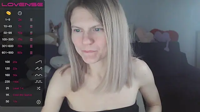 night is dark online show from February 13, 2025, 10:43 pm