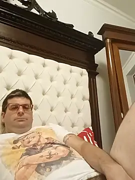 dario84rozz online show from August 5, 2026, 2:55 pm