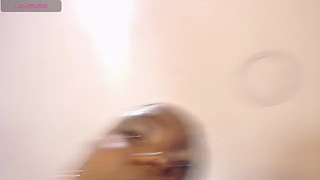 TamyJhonson online show from March 15, 2025, 10:11 pm