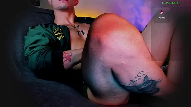 Snapshot of warm_sac chatting on November 28, 2025, 12:33 am warm sac online show from November 28, 2025, 12:33 am