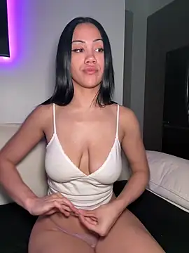 Snapshot of babymalaya chatting on March 18, 2026, 1:02 pm babymalaya online show from March 18, 2026, 1:02 pm